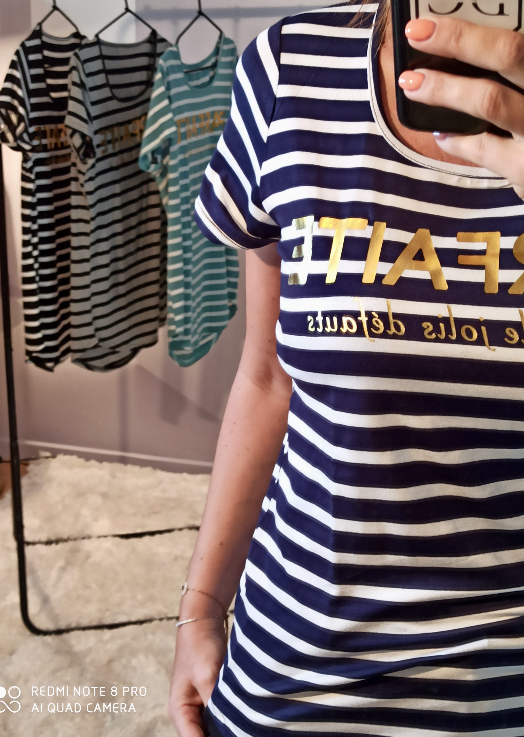 T-shirt Parfaite Marine – Image 3