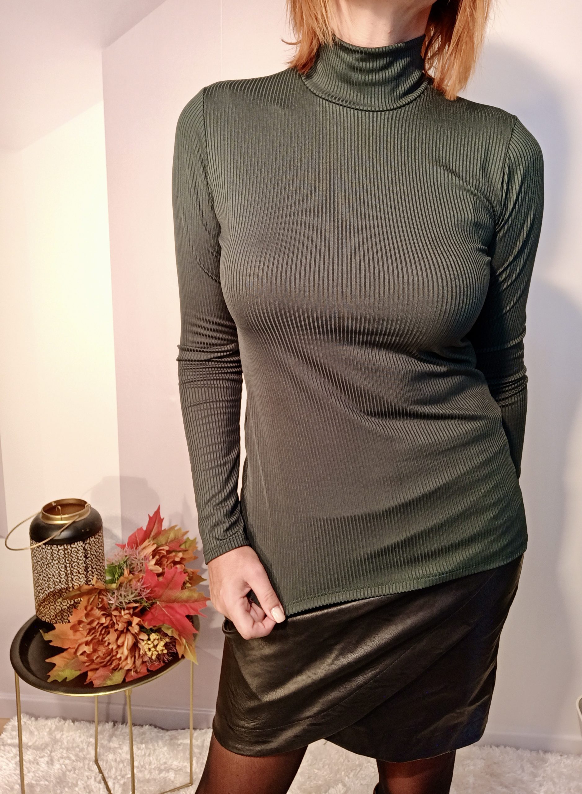 Col Roulé Vert – Image 3