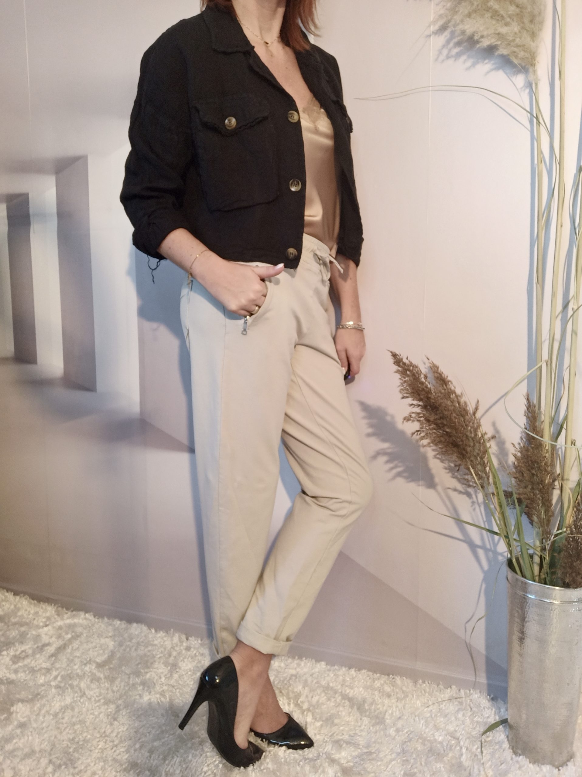 Veste Courte Lin Noir – Image 4