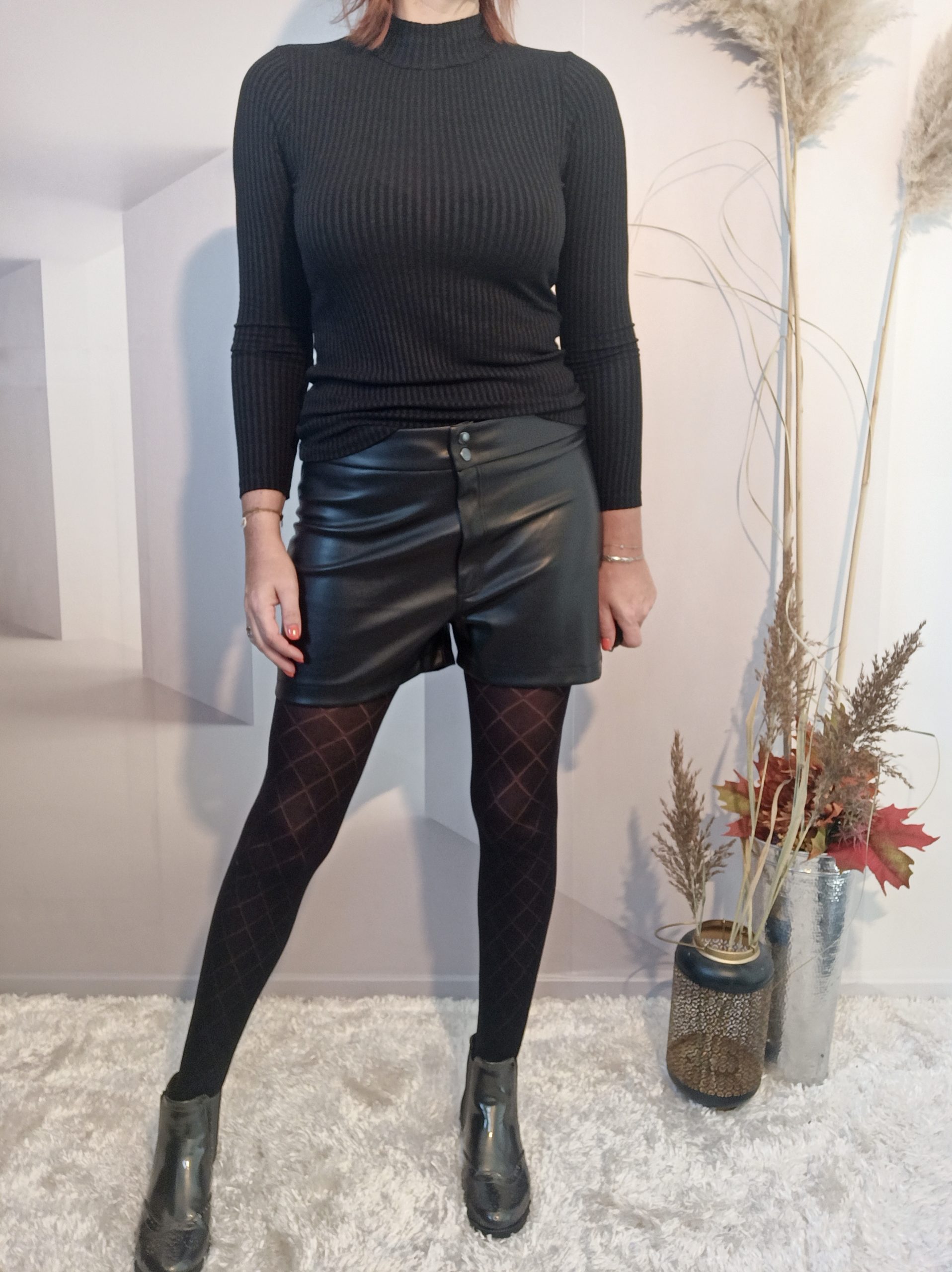 Col Roulé Noir