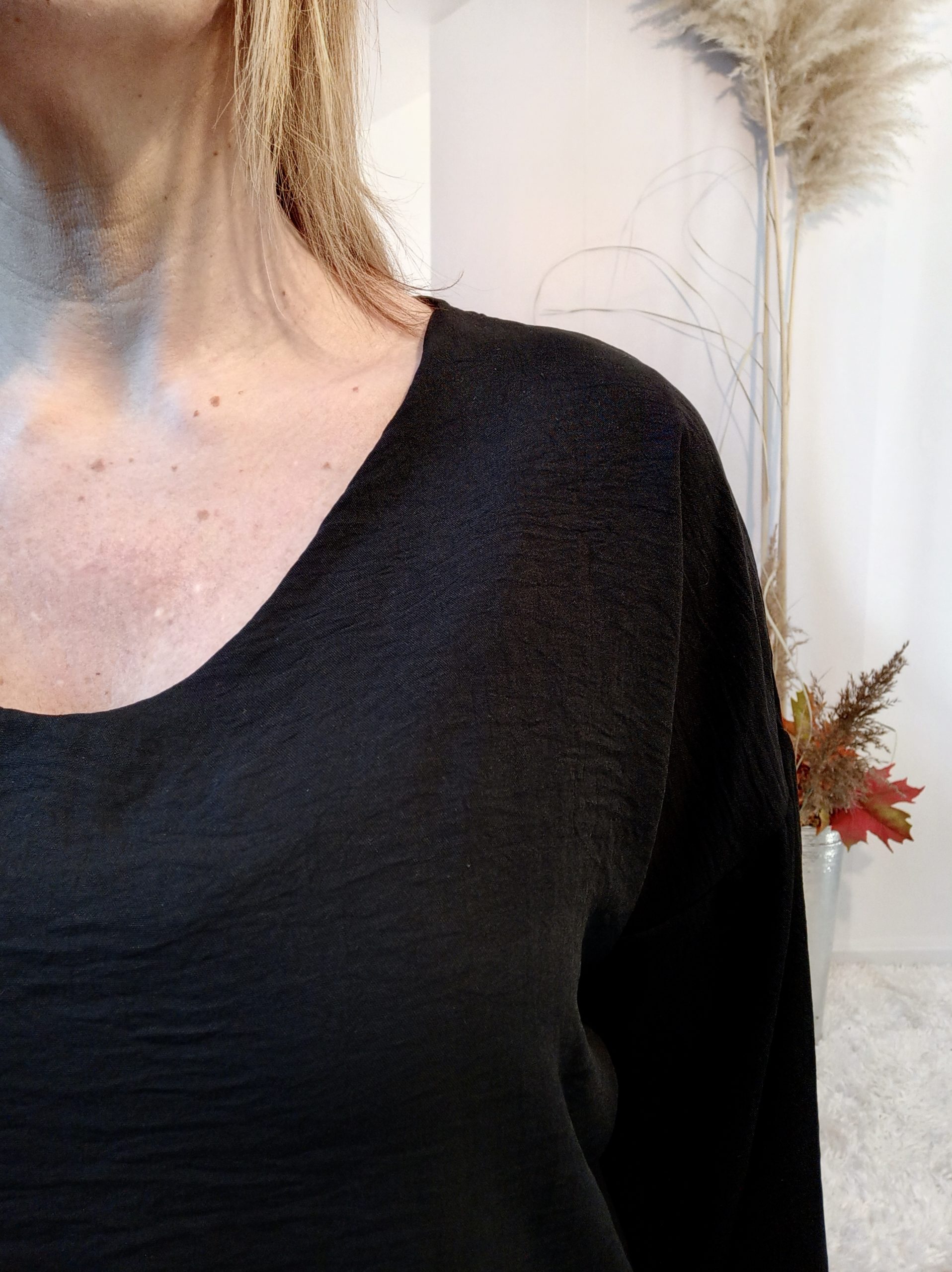 Blouse Asymétrique Noir – Image 6