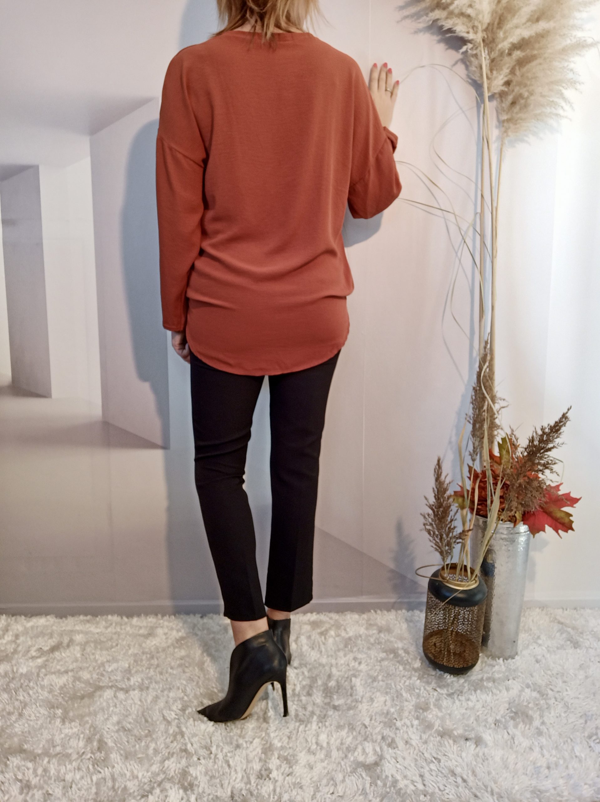 Blouse Asymétrique Terracota – Image 4