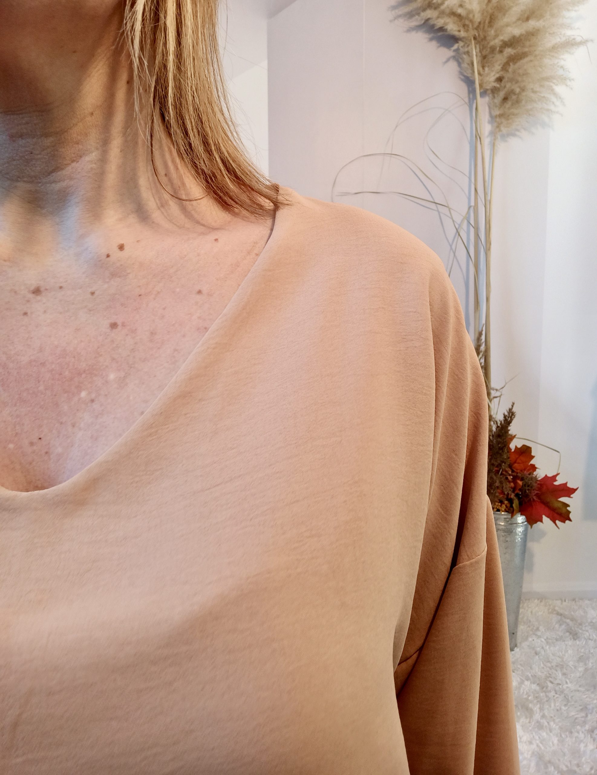 Blouse Asymétrique Rose Pâle – Image 5