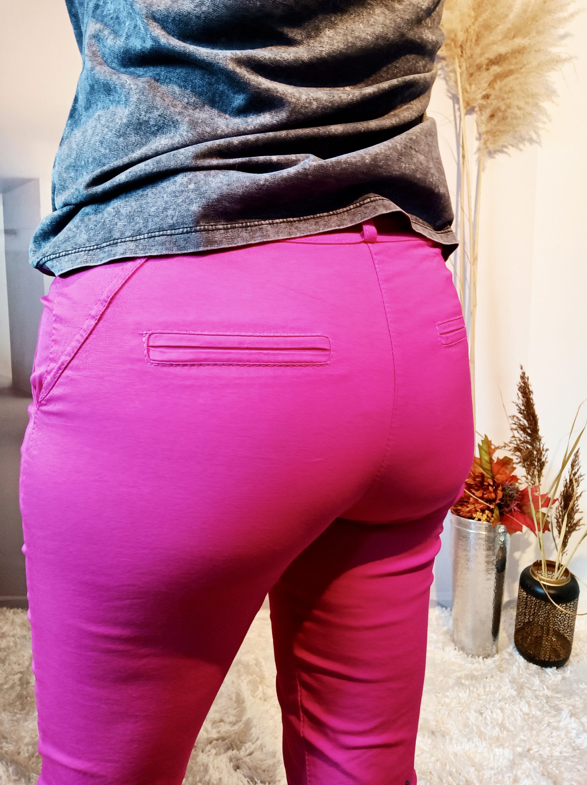 Chino Fushia – Image 10