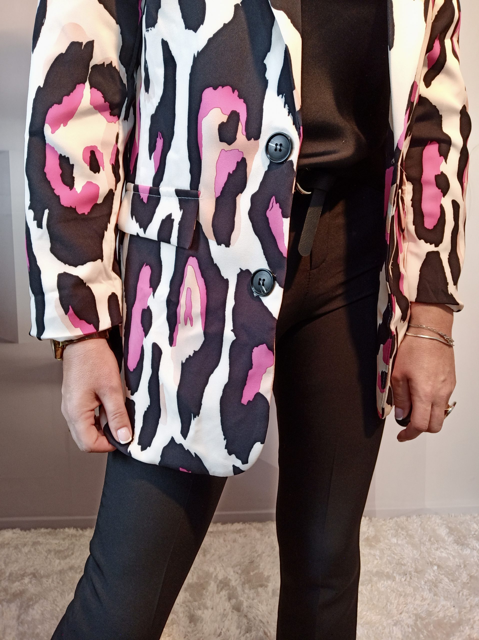 Tailleur Veste Léopard – Image 5