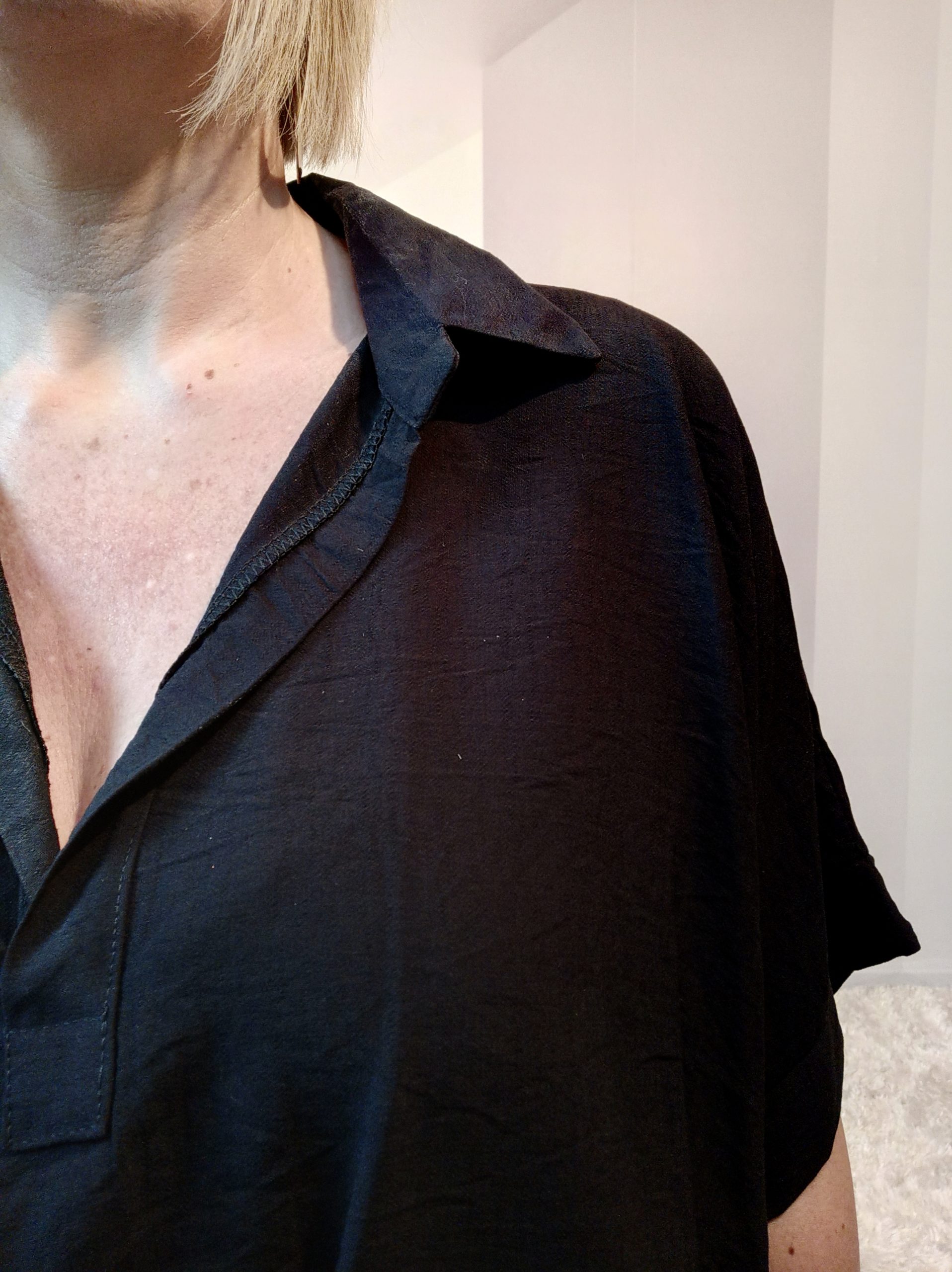 Top Polo Noir – Image 7