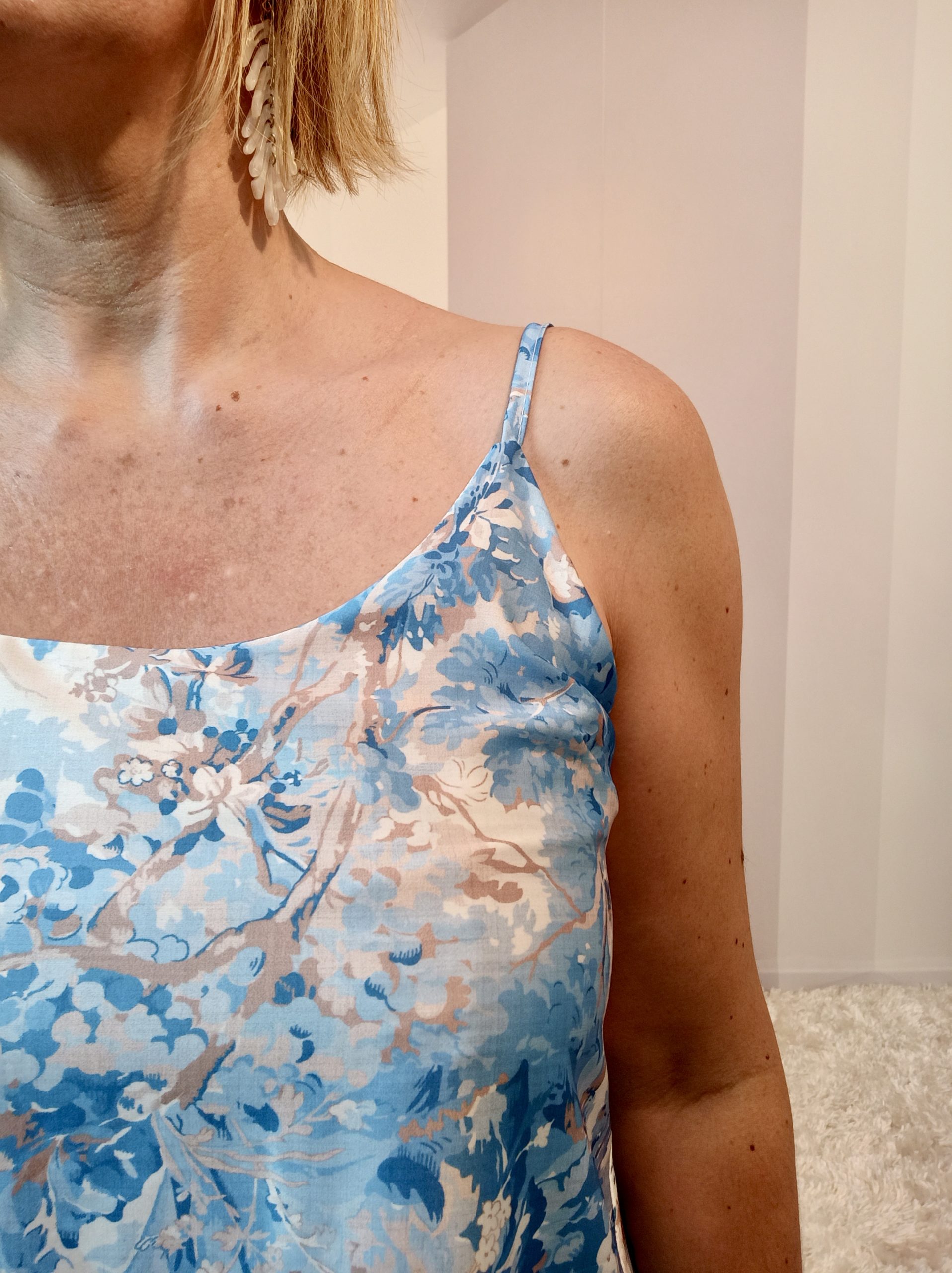 Débardeur Fleural Bleu – Image 4