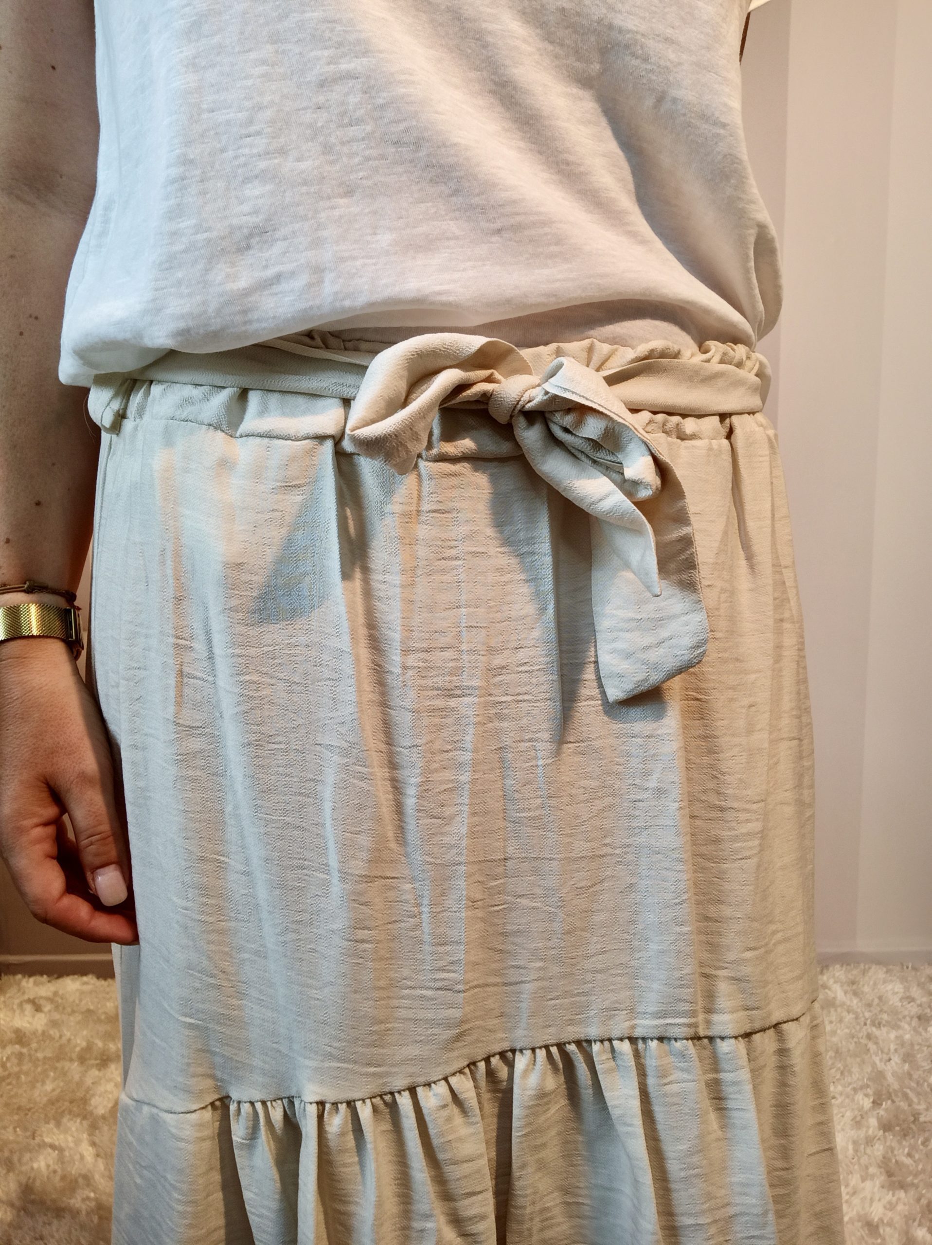 Jupe Asymétrique Beige – Image 6