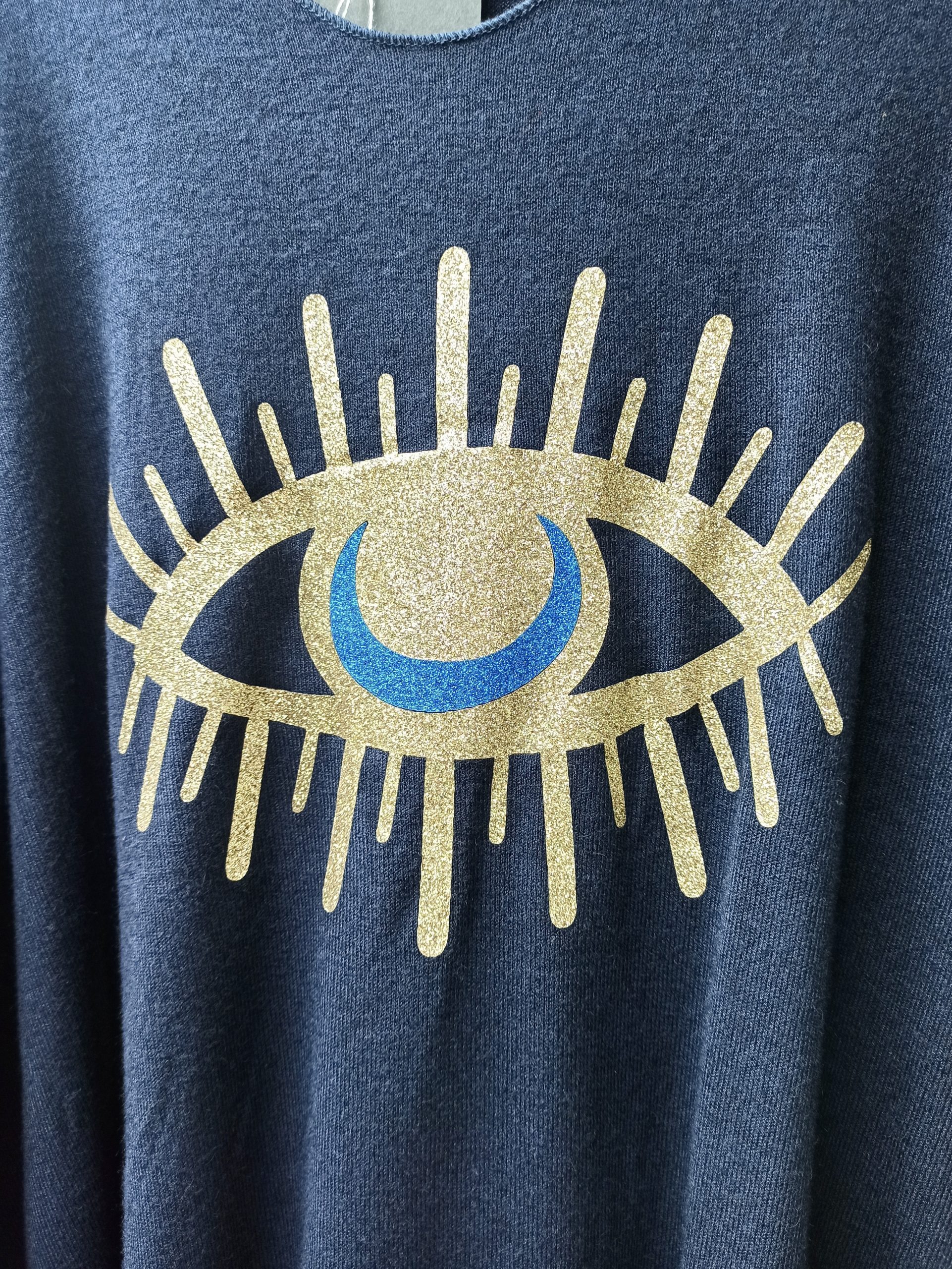 Pull Léger Oeil Bleu Marine – Image 2