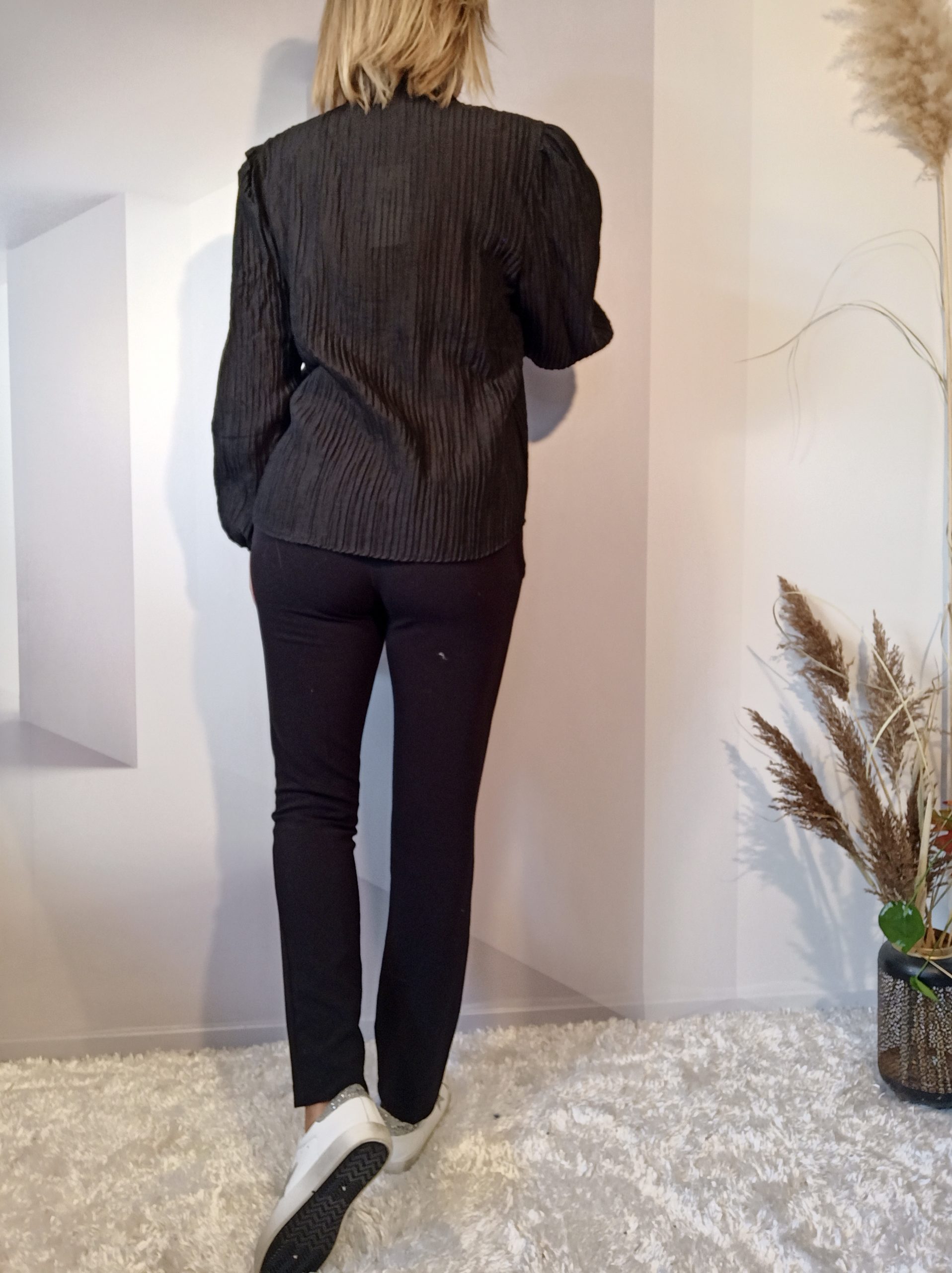 Chemise Crinkle Noir – Image 5
