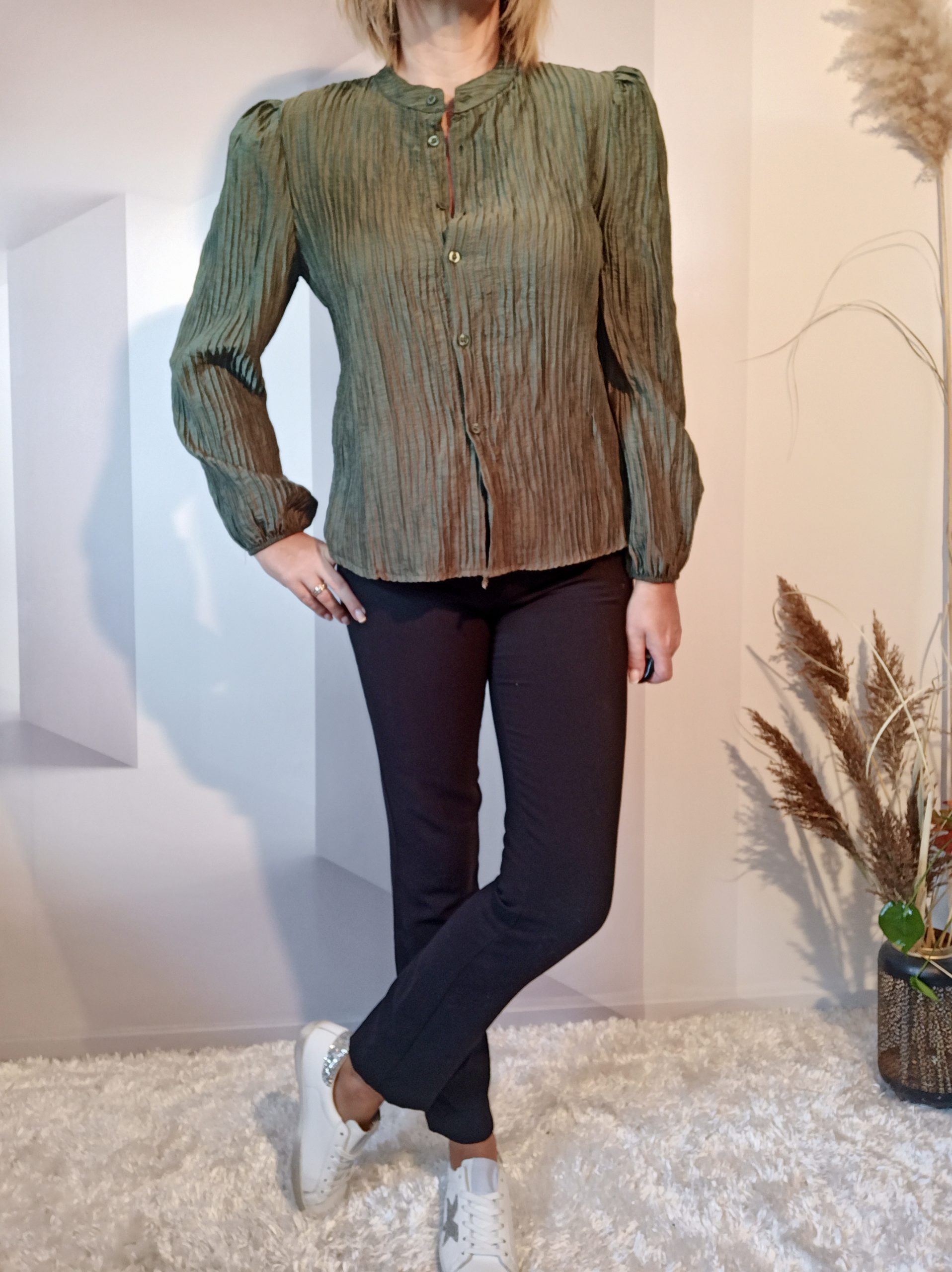 Chemise Crinkle Kaki – Image 2