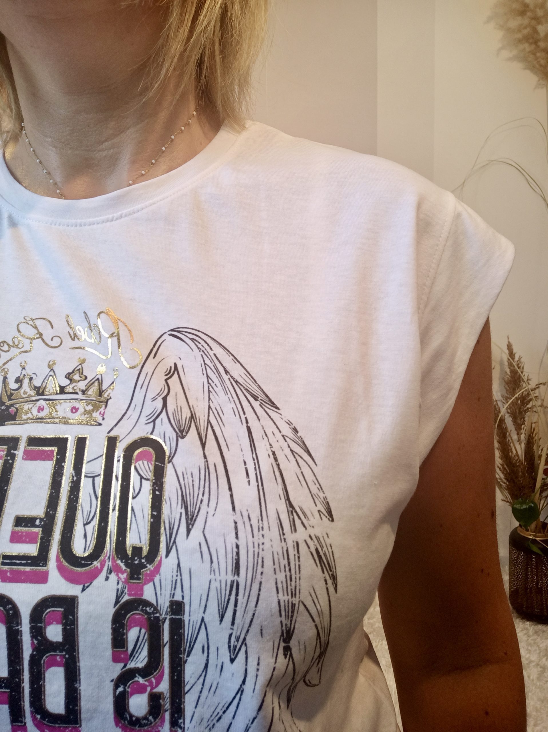 Tshirt Queen Blanc – Image 4